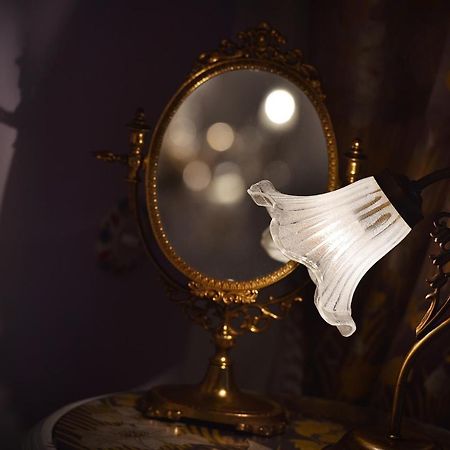 Apartman Dalia Janackovo Nabrezi Praha Bagian luar foto